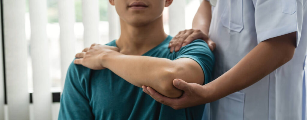 Maximizing Your Surgery Success: Effective Post-Operative Shoulder Rehabilitation