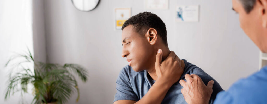 The Role of Posture in Preventing and Alleviating Neck Pain